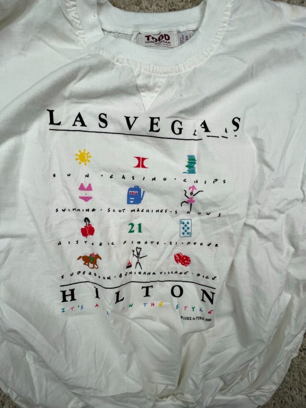 VTG White Long Sleeve T Shirt Luke A Tuke 1998 Hilton Las Vegas 21 Embroidered - Picture 8 of 14